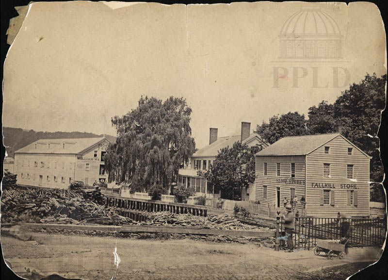 02 - Photo of The Fall-Kill store at Upper Landing in Poughkeepsie - BU11LD24 - LH Collections
