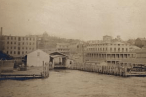 Detail of photo 2H2LD24 - Photo taken from the river showing the Exchange Hotel, 1898 - LH Collections