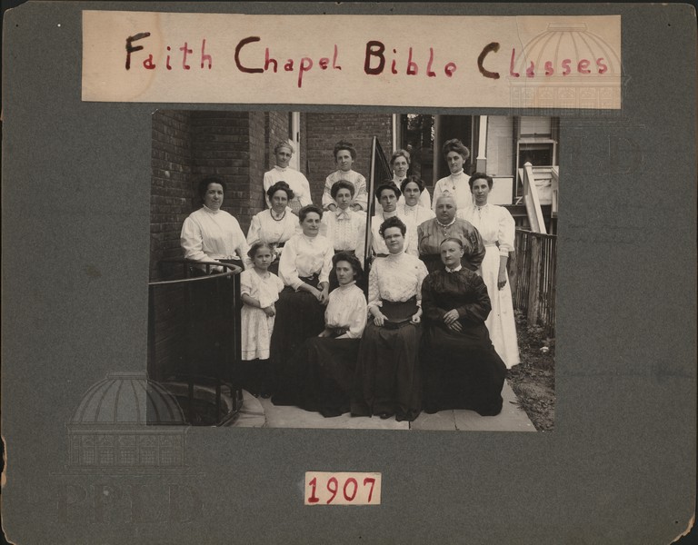 G73LD25 YWCA bible class 1907, Mary Ellen Reid bottom row second from right
